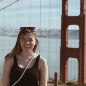 Meet your Posher, Hannah renae